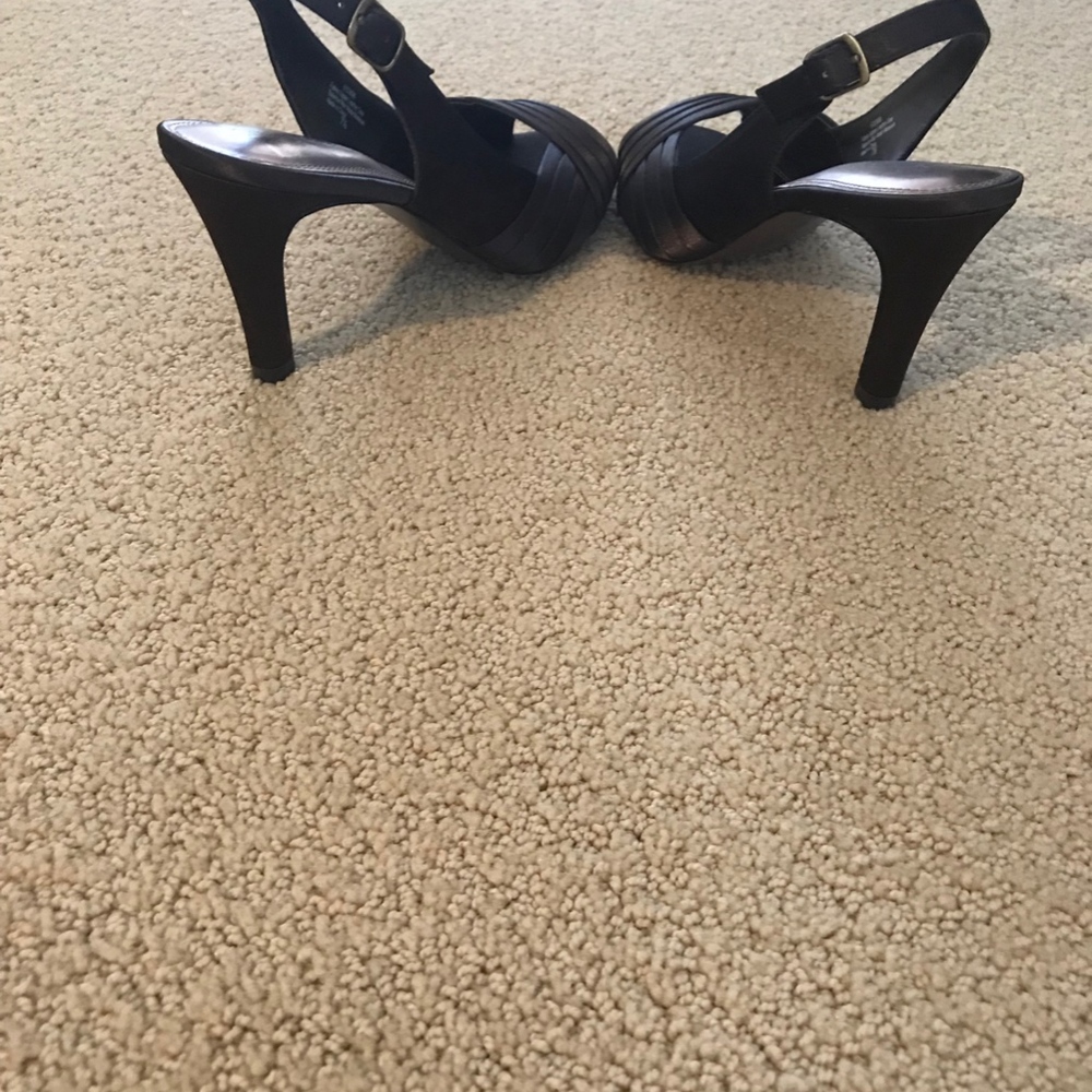 🔥SALE 🔥Kelly & Katie brown dress shoes. size7.5 - Picture 4 of 8